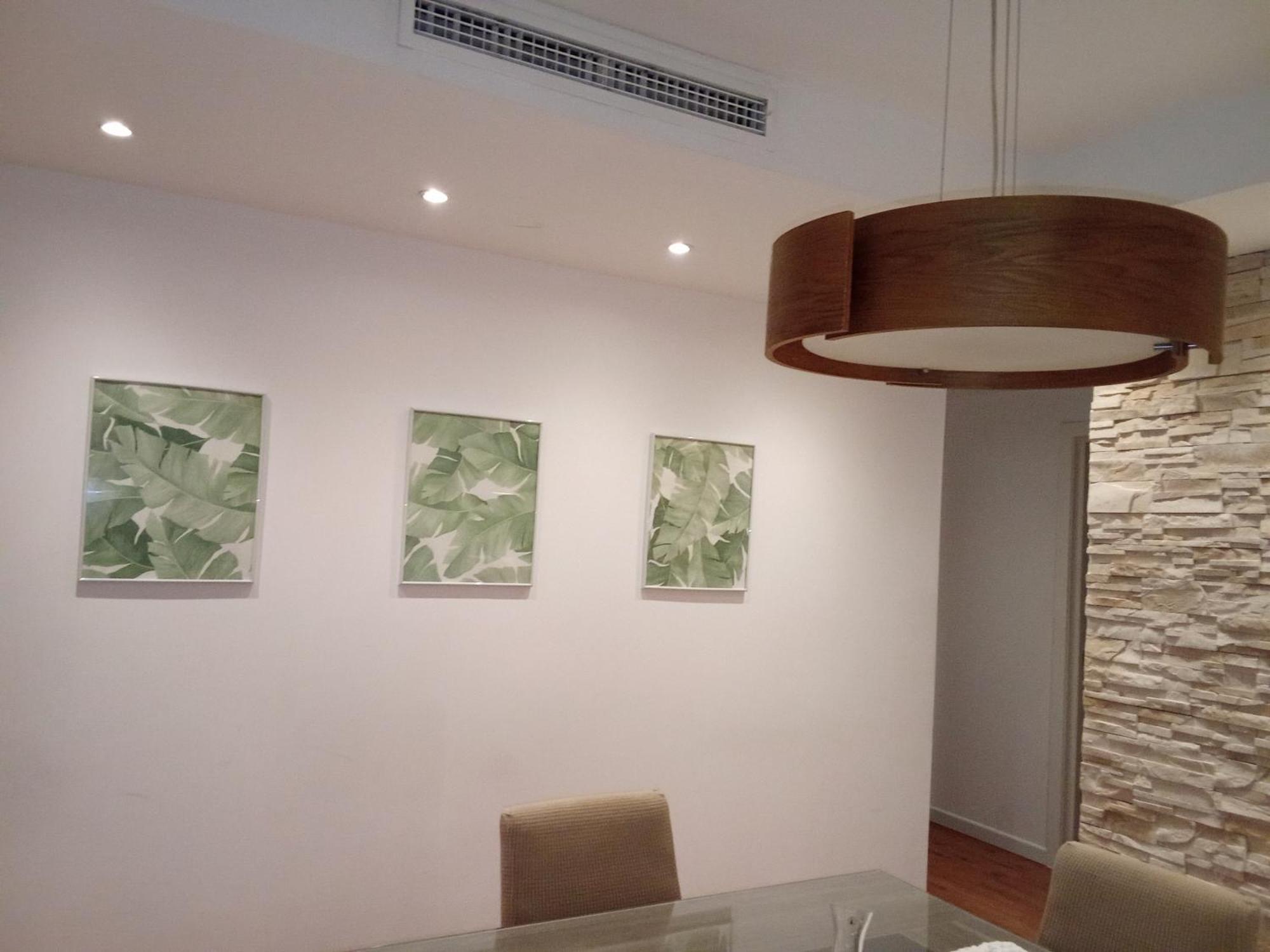 Loft 3 Dormitorios, Salon, Wifi Lägenhet Málaga